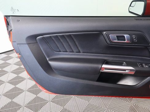 Used 2020 Ford Mustang GT Premium RWD image 11
