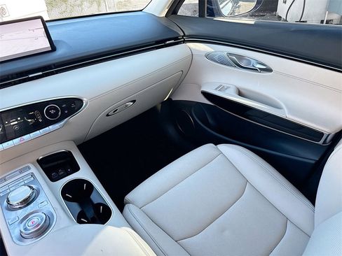 Used 2024 Genesis GV70 2.5T image 26