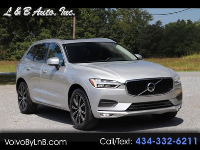 Used 2020 Volvo XC60 T6 Momentum w/ Protection Package