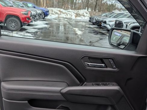 Used 2023 GMC Canyon Elevation w/ Elevation Premium Package image 12