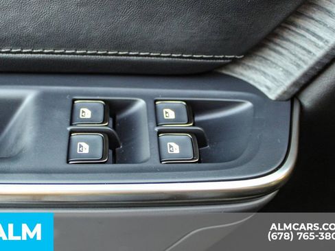 Used 2025 Rivian R1S Adventure image 41