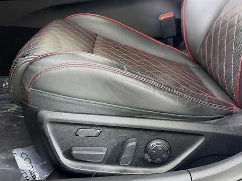 Used 2019 Genesis G70 3.3T Advanced w/ Sport Package image 20