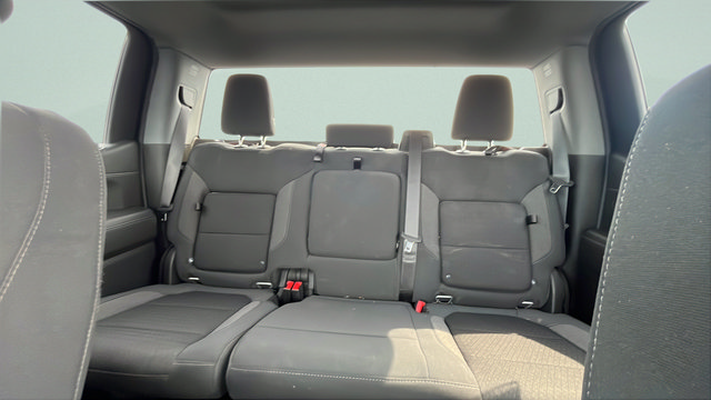 Used 2022 Chevrolet Silverado 1500 LT Trail Boss w/ LPO, Dark Essentials Package AWD/4WD image 19