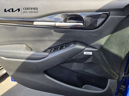 Certified 2022 Kia Seltos SX w/ Sunroof Package AWD/4WD image 27