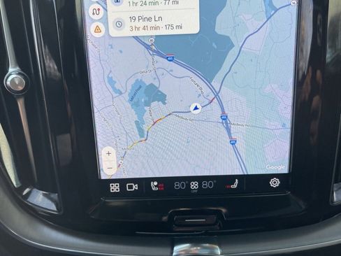 Used 2023 Volvo XC60 B5 Core image 15