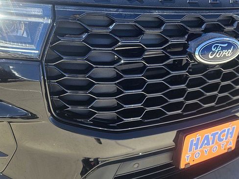 Used 2026 Ford Explorer ST w/ Sun And Sound Package AWD/4WD image 3