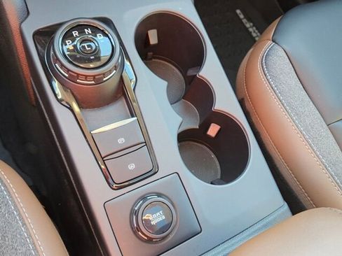 Used 2024 Ford Bronco Sport Outer Banks w/ Tech Package image 24