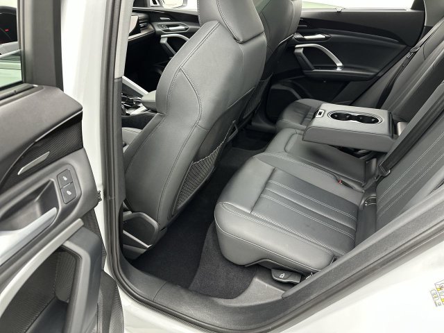 Used 2025 Audi Q5 Premium Plus AWD/4WD image 23
