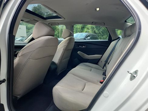 Used 2024 Honda Accord EX image 11