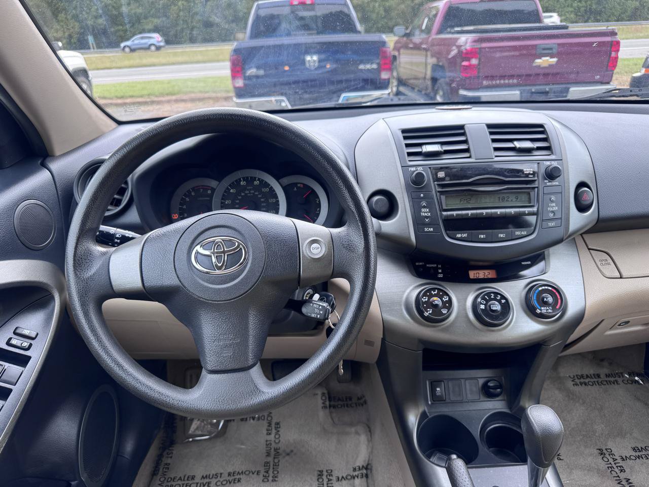 Used 2011 Toyota RAV4 2WD w/ Base L4 Extra Value Pkg image 18