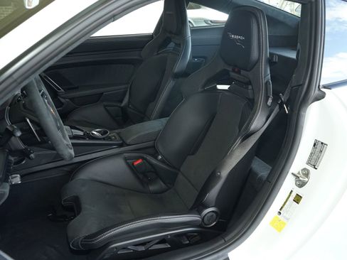 Used 2026 Porsche 911 Targa 4 RWD image 13