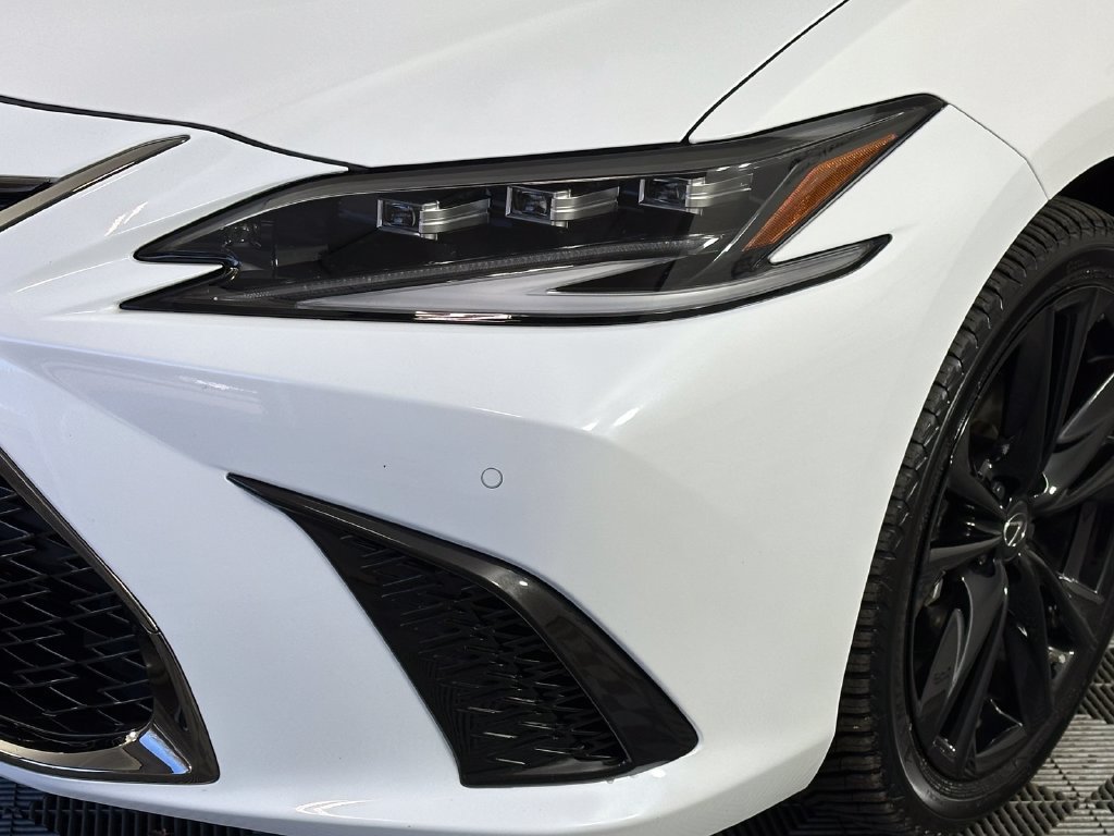 Used 2025 Lexus ES 350 w/ Accessory Package (Z2) FWD image 14