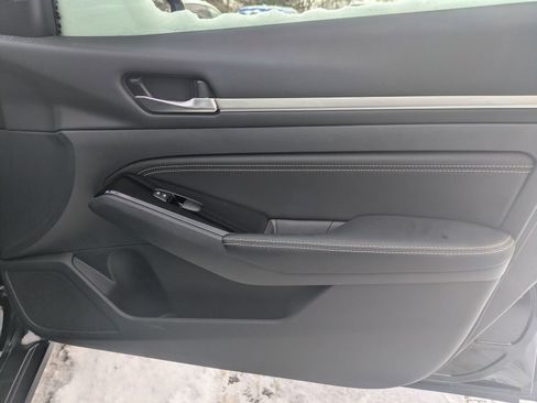 Certified 2023 Nissan Altima 2.5 SV w/ SV Premium Package image 31