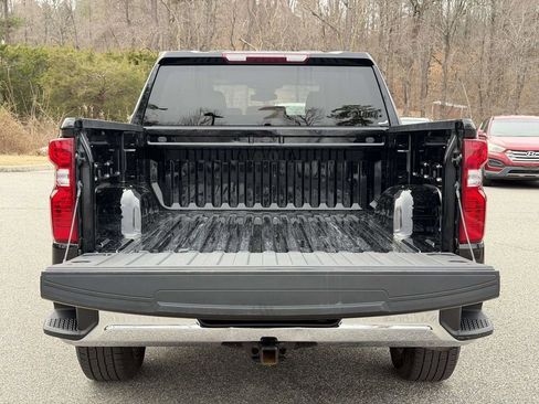Used 2023 Chevrolet Silverado 1500 LT image 14