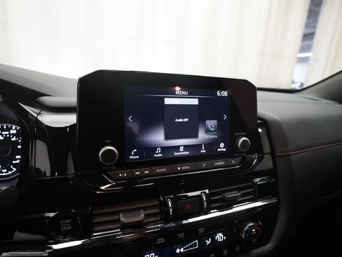 Certified 2025 Nissan Pathfinder Rock Creek image 6