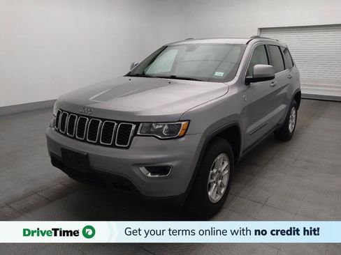 Used 2019 Jeep Grand Cherokee Laredo AWD/4WD image 1