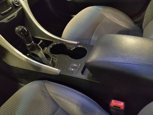 Used 2014 Hyundai Sonata SE image 26