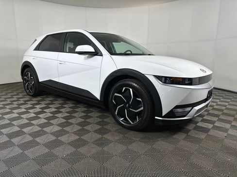 Used 2023 Hyundai Ioniq 5 SE w/ Cargo Package image 2