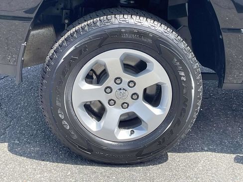 Certified 2019 RAM 1500 Tradesman AWD/4WD image 13
