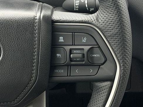 New 2026 Toyota Tundra Limited AWD/4WD image 16