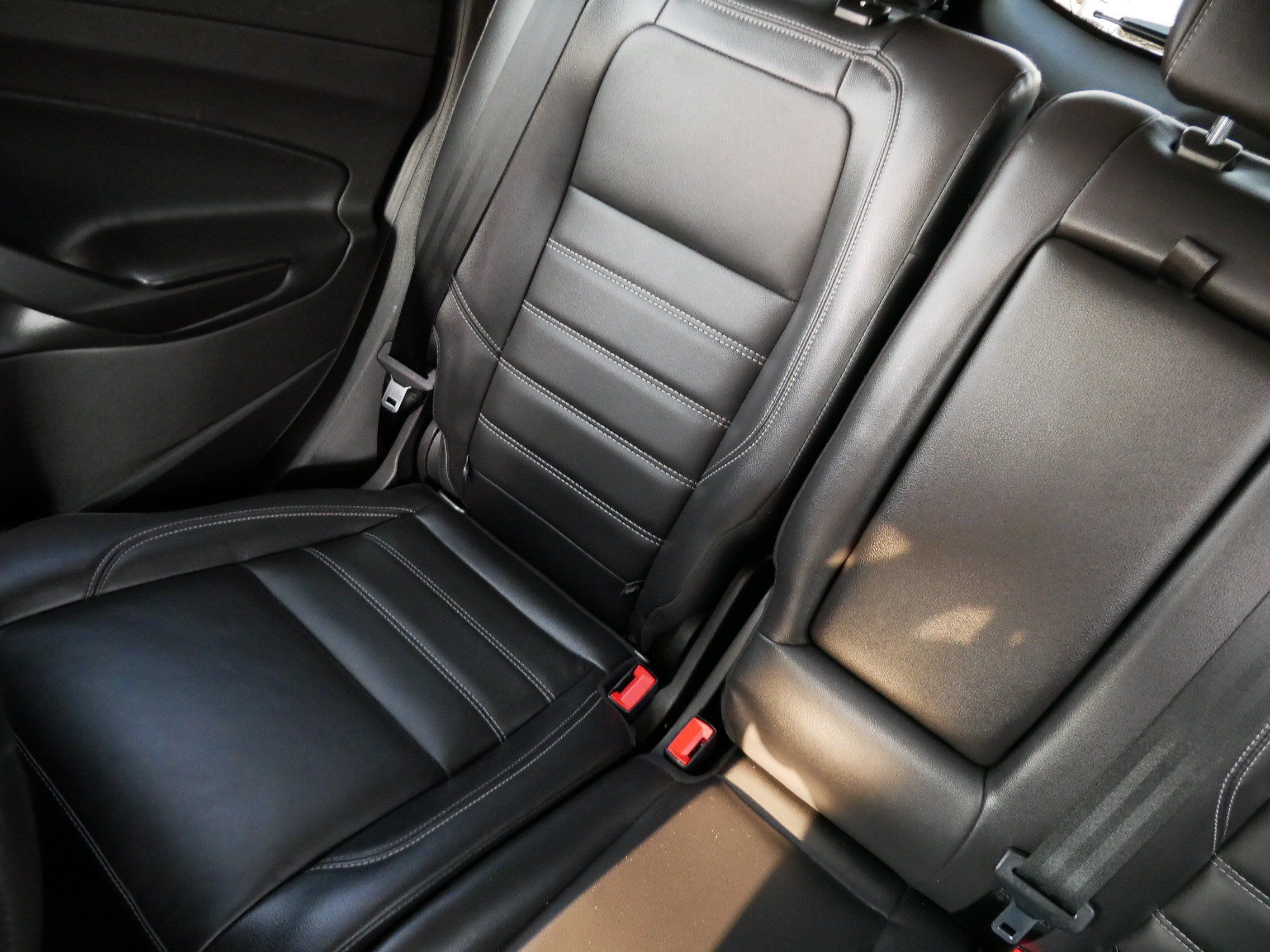 Used 2018 Ford Escape Titanium AWD/4WD image 12