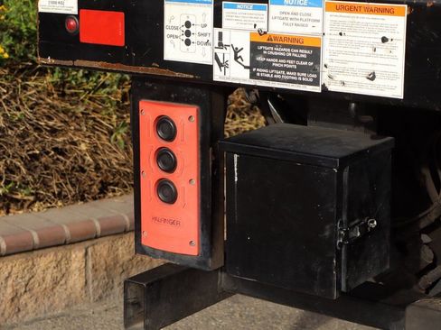 Used 2019 Ford F550 4x4 Crew Cab Super Duty image 13