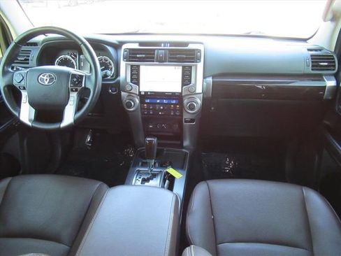 Used 2024 Toyota 4Runner Limited RWD image 11