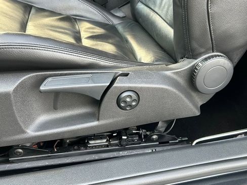 Used 2012 Volkswagen Golf R R image 15