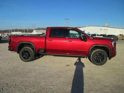 New 2026 GMC Sierra 2500 AT4 w/ AT4 Premium Plus Package image 3