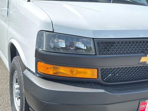 New 2025 Chevrolet Express 3500 Extended w/ Driver Convenience Package RWD image 10