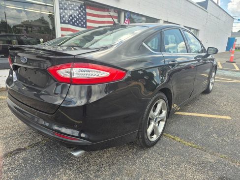 Used 2013 Ford Fusion SE FWD image 8