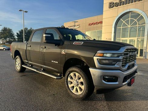 New 2026 RAM 2500 Big Horn AWD/4WD image 2