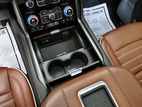 Used 2024 GMC Yukon Denali Ultimate image 33