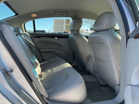 Used 2009 Buick Lucerne CXL image 13