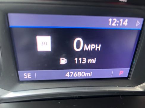 Used 2020 Chevrolet Traverse LT w/ LT Premium Package image 26