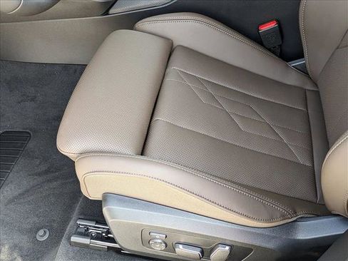 Certified 2025 BMW X3 xDrive30i w/ Convenience Package image 4