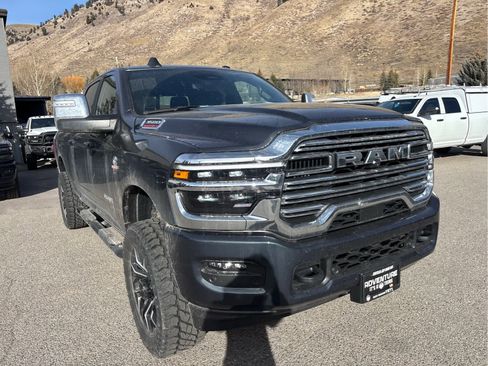 New 2025 RAM 3500 Laramie image 17