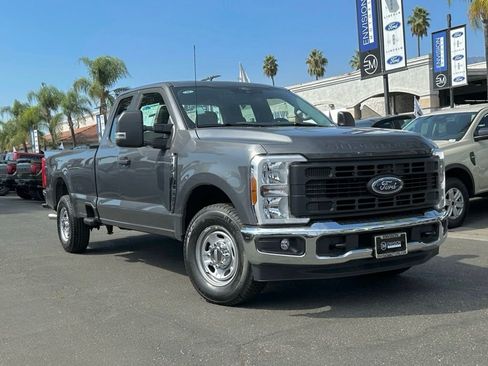 New 2026 Ford F250 XL w/ XL Chrome Package RWD image 2