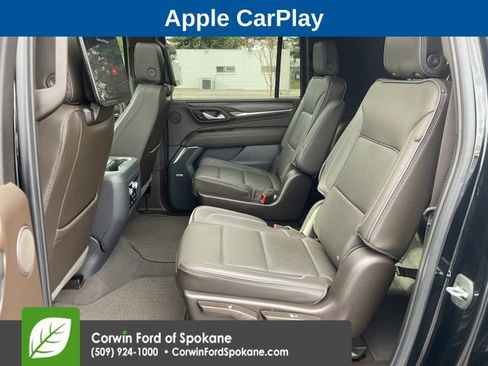 Used 2024 GMC Yukon XL Denali image 11