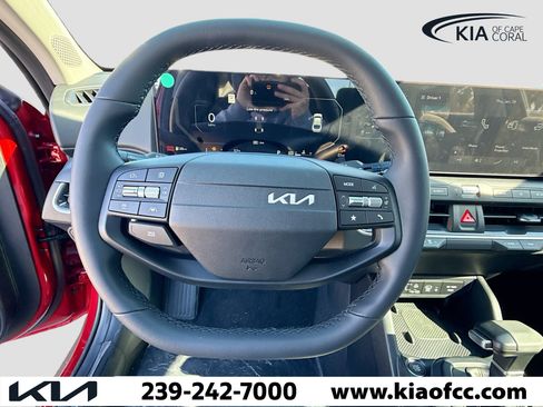 New 2025 Kia K4 EX image 37