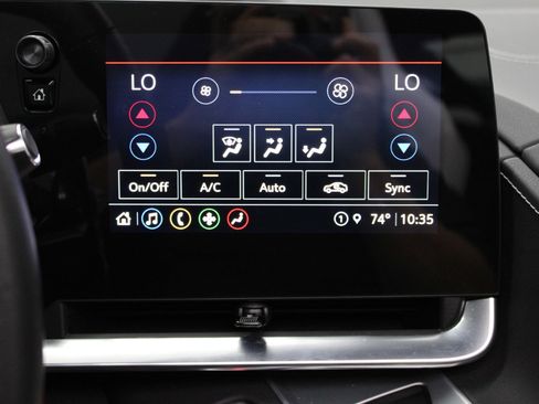 Used 2022 Chevrolet Corvette Stingray Coupe w/ 1LT image 34