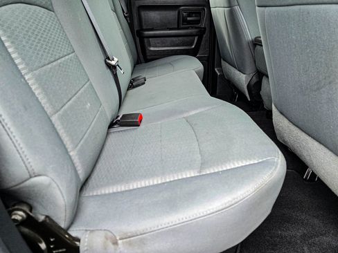 Used 2014 RAM 1500 Express image 30