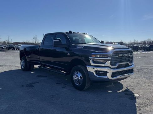 New 2026 RAM 3500 Tradesman image 9