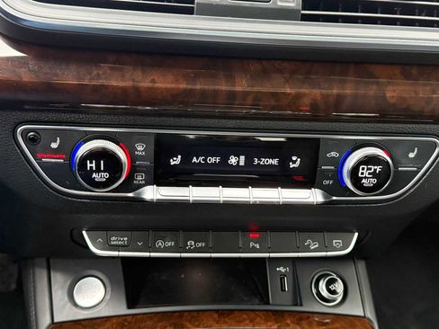 Used 2019 Audi Q5 2.0T Premium Plus w/ Premium Plus Package image 28