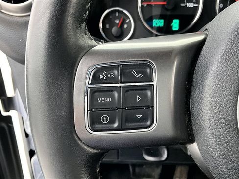 Used 2018 Jeep Wrangler Unlimited Sahara AWD/4WD image 24