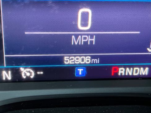 Used 2022 Chevrolet Camaro LT RWD image 27