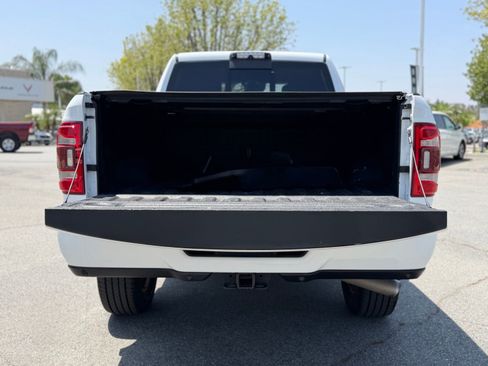Used 2020 RAM 2500 Laramie AWD/4WD image 17