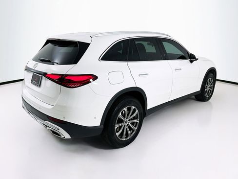 Used 2024 Mercedes-Benz GLC 300 image 8