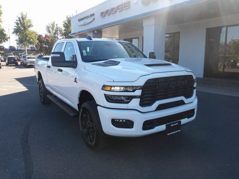 New 2026 RAM 2500 Tradesman image 2