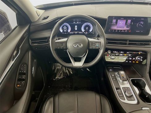 Used 2022 INFINITI QX60 Sensory w/ Cargo Package image 24